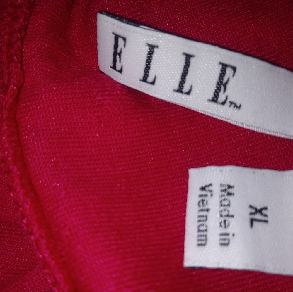 Elle XL Red Eyelet Sleeveless Top Plus - Picture 6 of 8